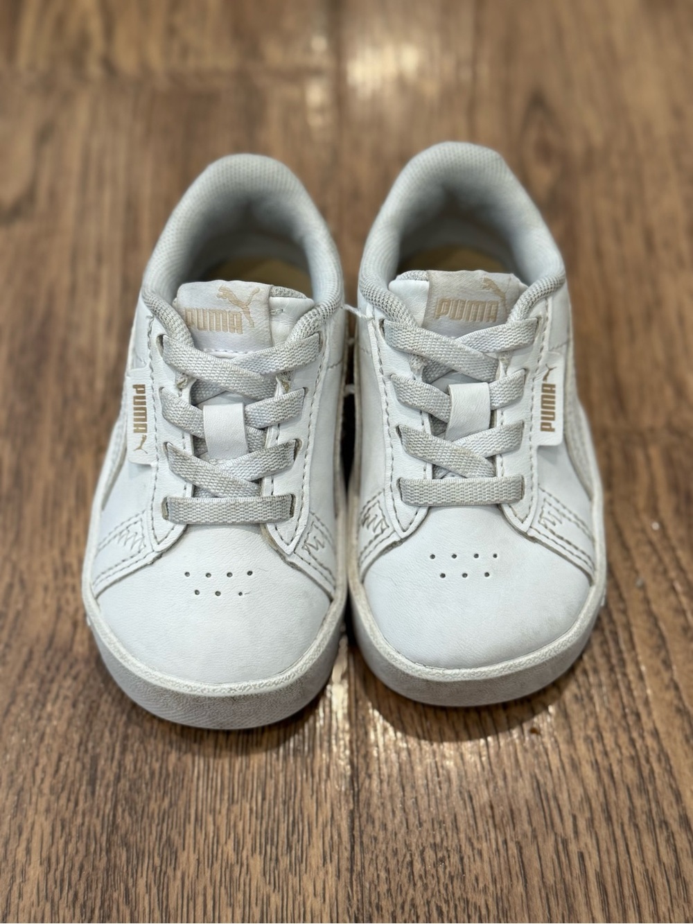 Puma Kids White Leather Low-Top Sneakers Sz 5
